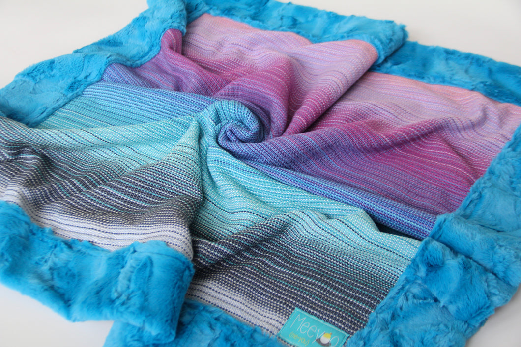'Luna' Handwoven Blanket