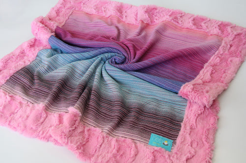 'Luna' Handwoven Blanket