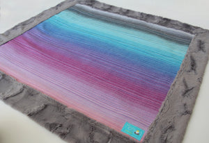 'Luna' Handwoven Blanket